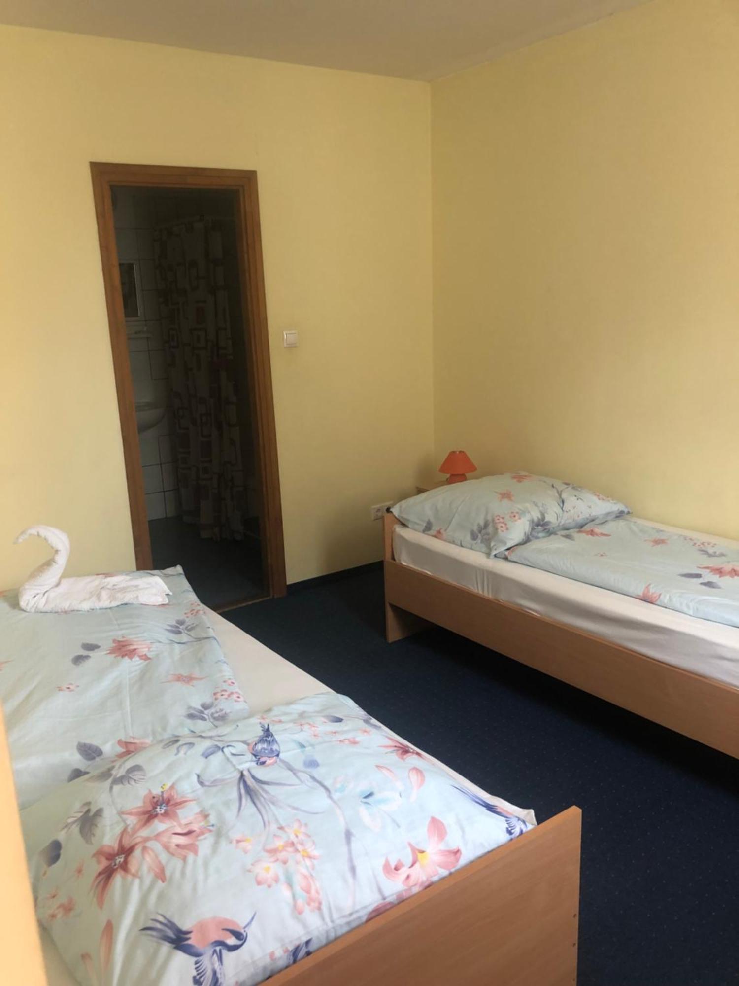 City Hotel Siofok Luaran gambar